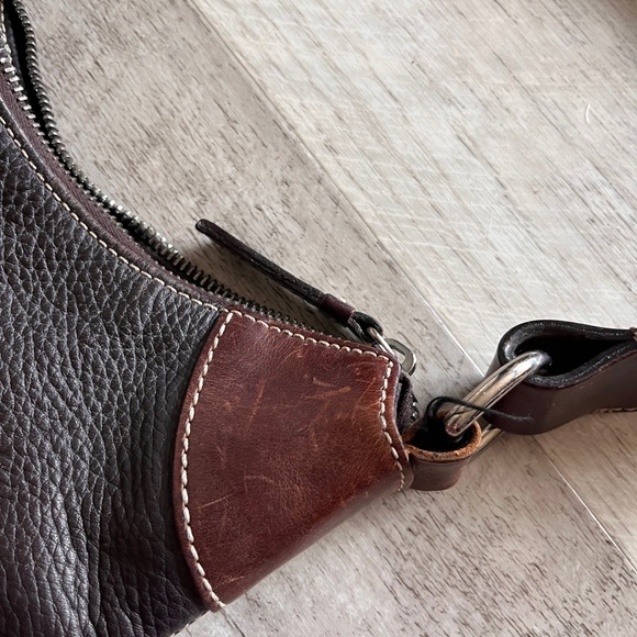 Dooney & Bourke purse. Dark brown. Good used condition. - Picture 5 of 7